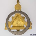 Bijou der GNML 3WK rs aus des Sammlung des Bijoux Museums mit vielen Bijous aller Großlogen.