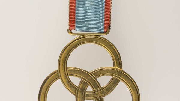 Bijou Drei Ringe“ Santiago Chile - Bijoux Museum