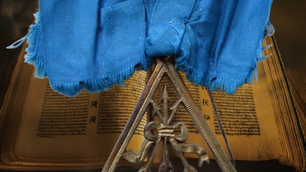 Zu den drei Pfeilen - Bijoux Museum